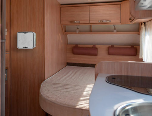 Appareil-traitement-air-compact-silencieux-camping-car-mobil-home-sanitaires-wc--653x499